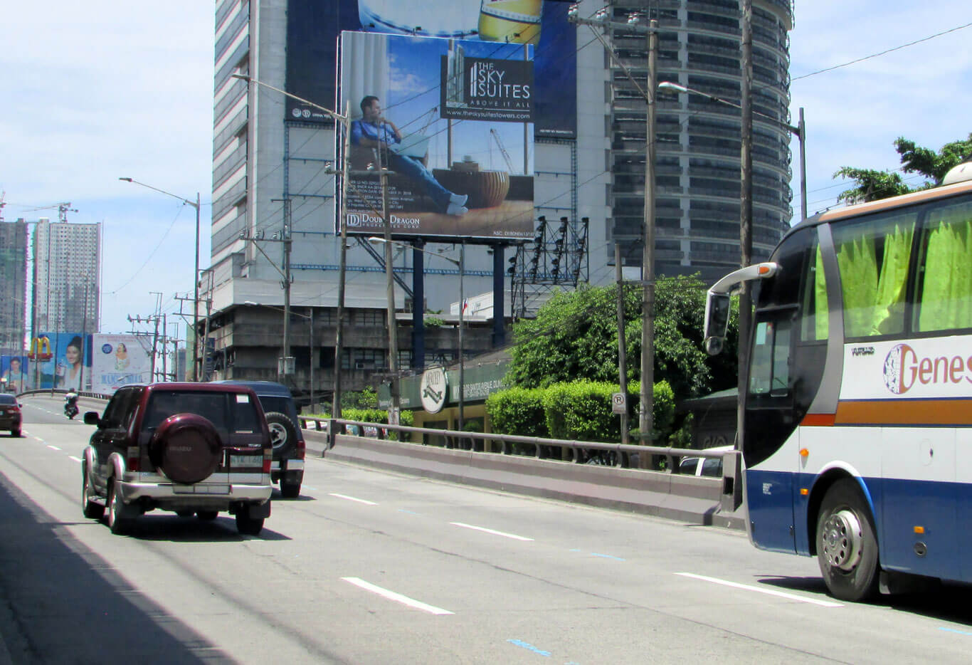 Quezon Ave.